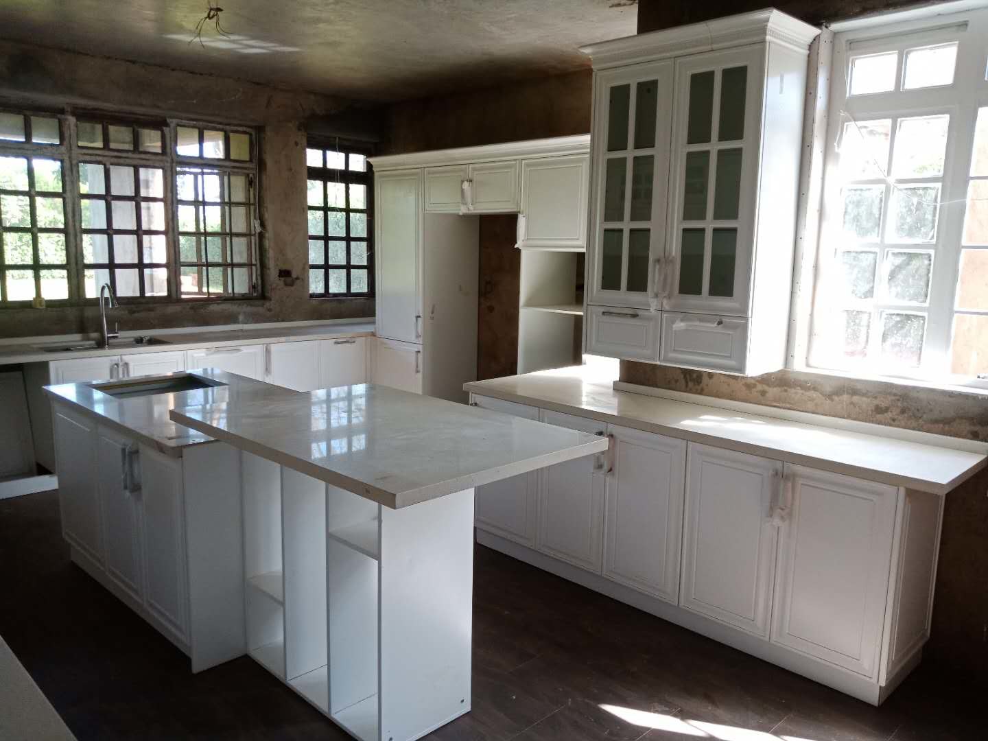 Latest company case about Westland,Niarobi Kenya Customized Kitchen Cabinets and Wardrobe