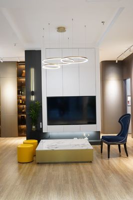 Modern Customized White TV Cabinet With Storage Cabinet Mounted In TV Unit