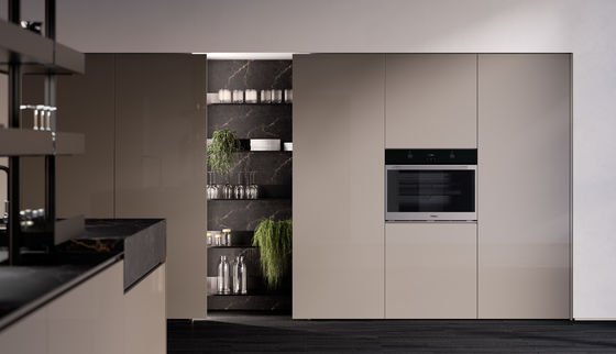 Customized UV Kitchen Cabinet Modern Kitchen Set With Black Slab Countertop