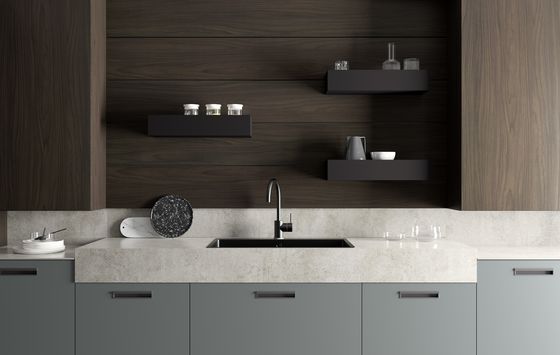 Fitted Traditional / Classic Wood Kitchen Cabinets Customized With Dining Table