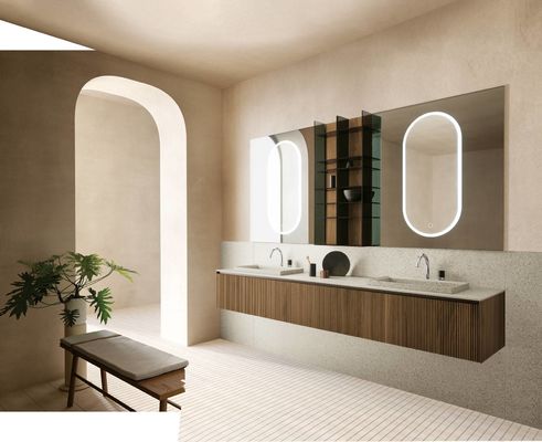 Customized Italian Style Bathroom Cabinet with Make-up Vanity