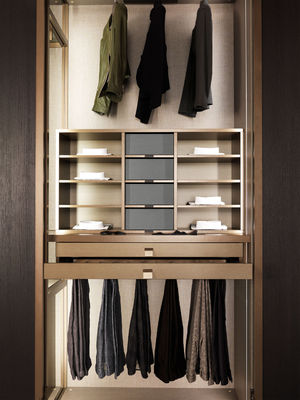 Customized Wood Veneer Wardrobe with Make-up Vanity Tailored Closet