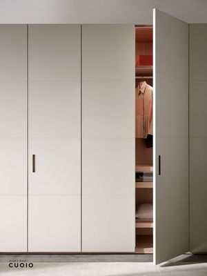 Customized White Modern Wardrobe with Leather Door Penals