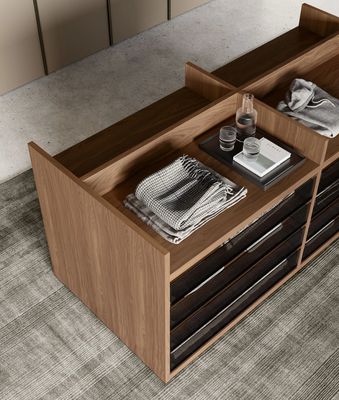 Modern Customized Wardrobe Wood Veneer Bedroom Wardrobe with Glass Doors