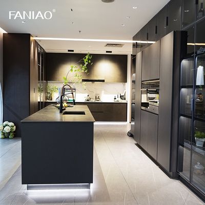 Customized Lacquer Kitchen Cabinet With PVC Door Panels Bespoke Kitchen System