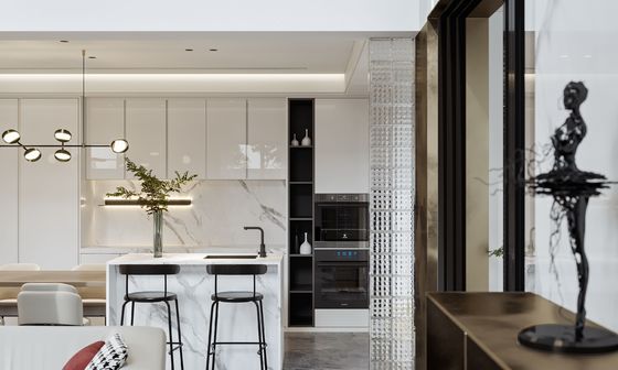 Modern White Lacquer Kitchen Cabinet Custom Glossy Kitchen Cabinet With Island Dinning Table Kitchen Furniture Storage