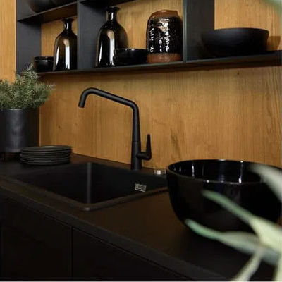 Classic Wood Portable Kitchen Cabinet Customized Pure or Wood Grain Apartment Kitchen Furniture with Island