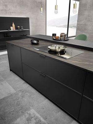 Multifunctional Solid Wood Modern Design Kitchen Furniture Solid Wood Kitchen Cabinet Sets