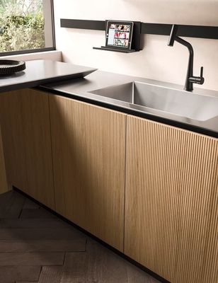 Modern Modular Kitchen Cabinets European Style Custom Lacquer Kitchen Cabinets For Apartment