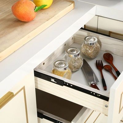 Luxury Painted Laminate Melamine Kitchen Cabinets For Builders