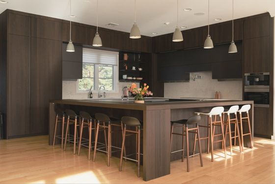Modern Design Handleless Wood Grain Kitchen Cabinet For Homeowner And Builder