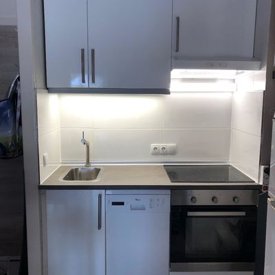 Lacquer Small Kitchen Cabinets Solid Wood All In One Mini Kitchenette for Hotel Project