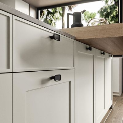 Complete Modern Designs Kitchen Furniture White Shaker Lacquer Kitchen Cabinet For Contractors