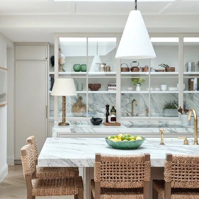 Custom North American Kitchen Furniture Classic Flat Pack Glossy Solid Wood Modern Kitchen Cabinet Set