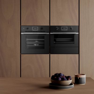 Modern Classic Style Complete Kitchen Cabinet Set Black High Glossy Lacquer Top Soft Close Including Marble Hinge Classic Sink