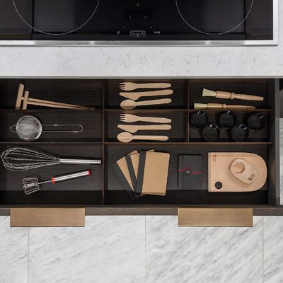 Whole House Customization Service Modern Style Particle Board Kitchen Cabinet Luxury Minimalist Kitchen Furnishing For Villa