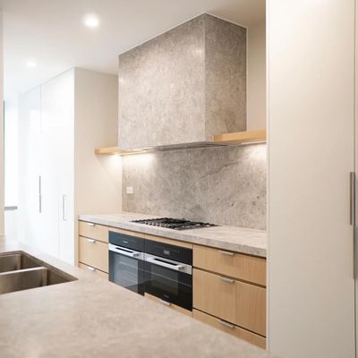 Free Whole House Design Plywood Solid Antifungal Modular Kitchen Island Cabinets for Apartment Project with Living Sink
