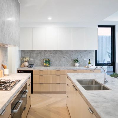 Free Whole House Design Plywood Solid Antifungal Modular Kitchen Island Cabinets for Apartment Project with Living Sink