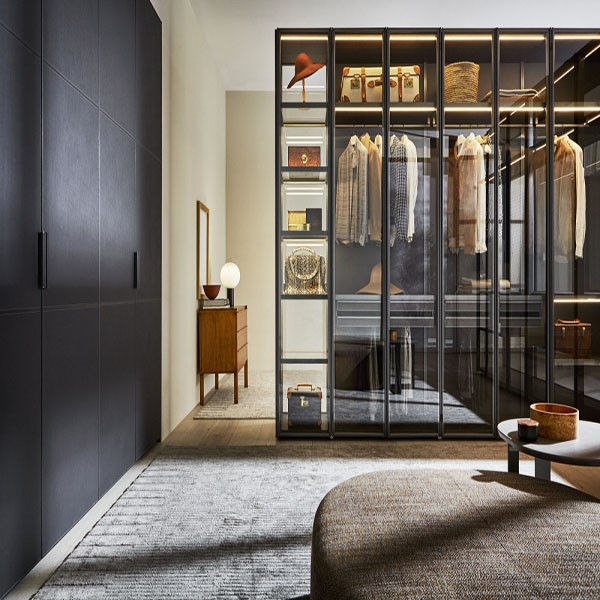 Custom Luxury Modern Design Wardrobe With Glass Door American High End Design Bedroom Closet Furniture With LED Light