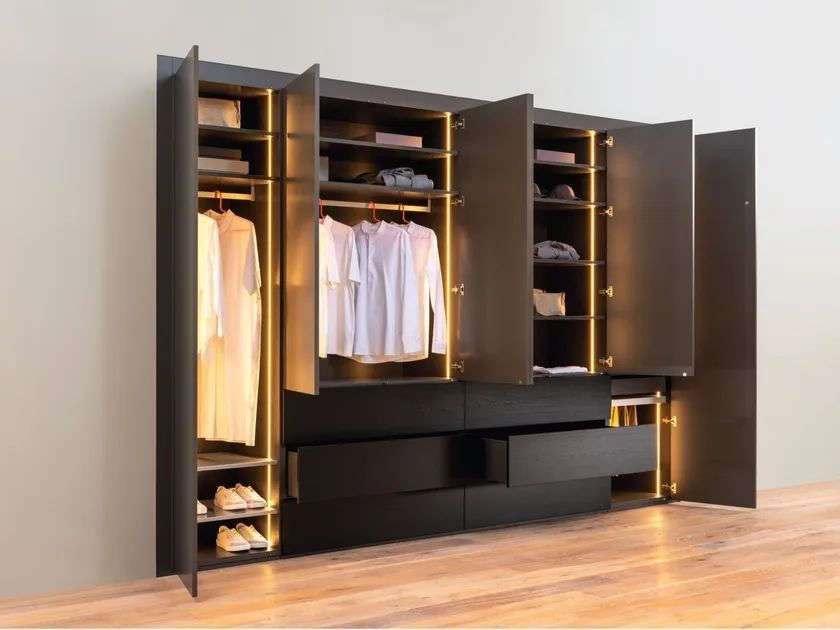 Customized Minimalist Closet Tailored Hamdless Wardrobe Customized Size