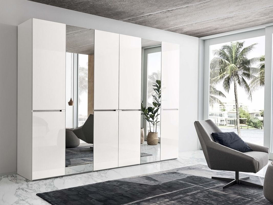 Custom White Lacquer Wardrobe Bespoke Modern Wardrobe with Mirror Door Penals