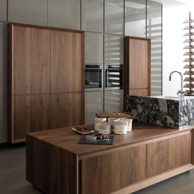 High Quality Modern Modular Solid Wood Cupboard for Home Kitchen Pantry High Quality Furniture Kitchen Cabinets