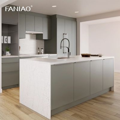 Σύγχρονο έτοιμο για συναρμολόγηση μελαμίνη 18mm Ανερόπλεκτο ντουλάπι κουζίνας με νησί
